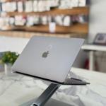 MacBook Pro 13” (2017) i7 16GB / 512GB