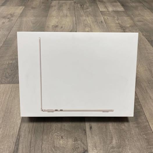 MacBook Air M2 2022 (A2681) * 16GB RAM | 256GB SSD
