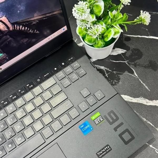 HP OMEN 16-b0xxx