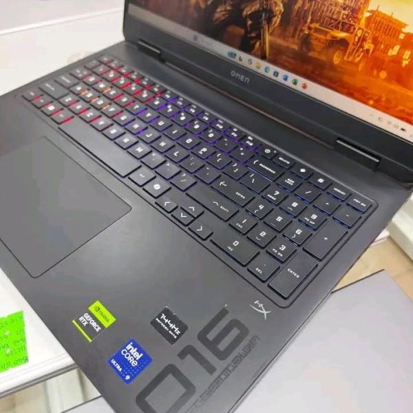 HP OMEN 16 Slim Gaming* — Core Ultra 9 | 32GB | 1TB SSD | RTX 5070 8GB