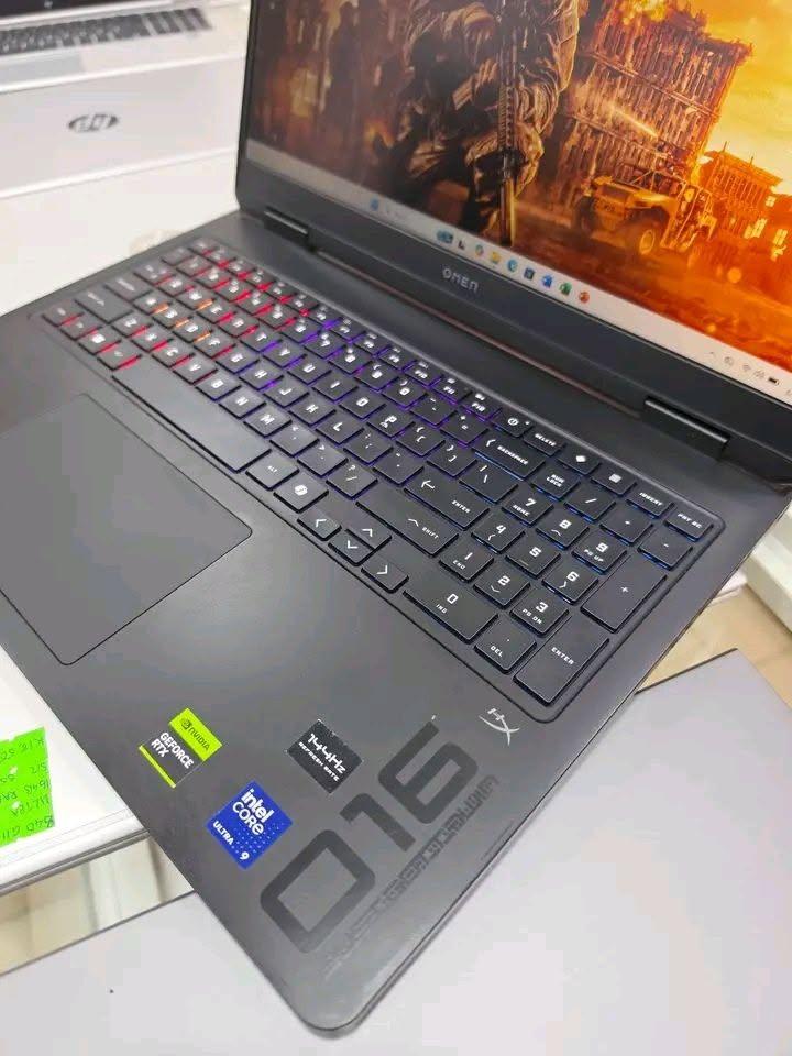 HP OMEN 16 Slim Gaming* — Core Ultra 9 | 32GB | 1TB SSD | RTX 5070 8GB