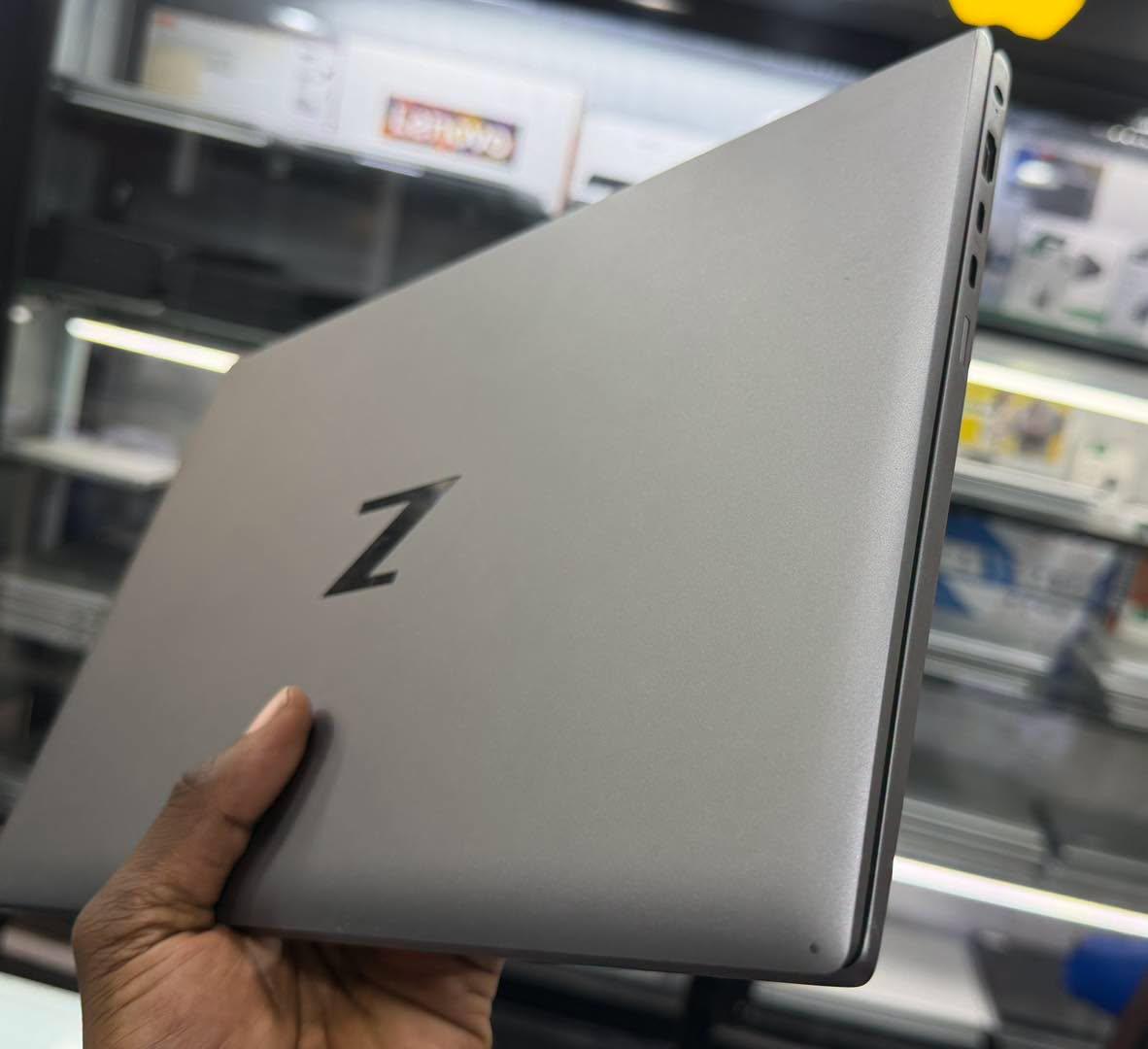 HP ZBook Firefly 14 G7* Core i5 10th Gen | 8GB RAM | 256GB |